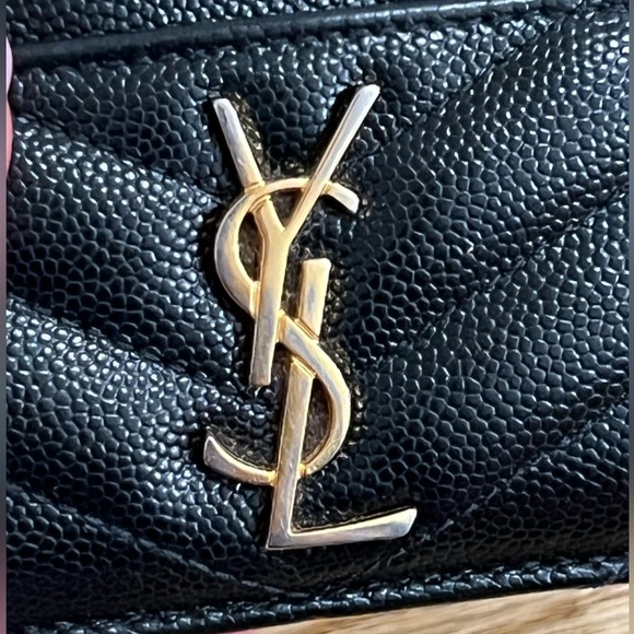 YSL Monogram Card Case in Grained Leather - Picture 2 of 7